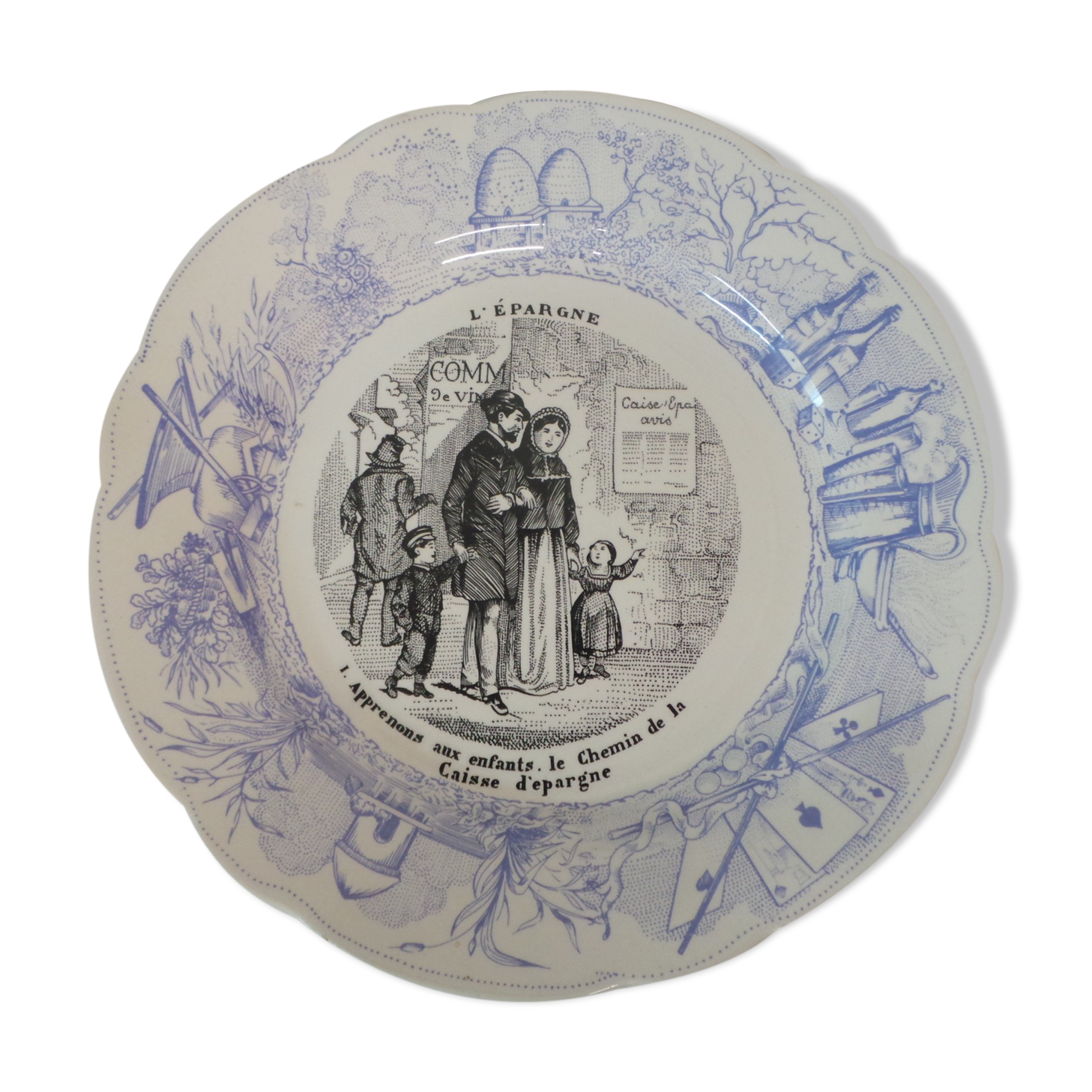 Decorative plate saying sarreguemines