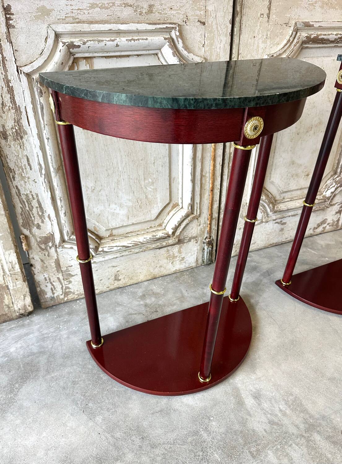 Paire de consoles, chevets table en acajou