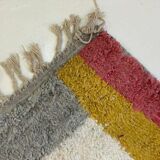 Traditional Berber rug in natural wool, size 150 x 250 cm