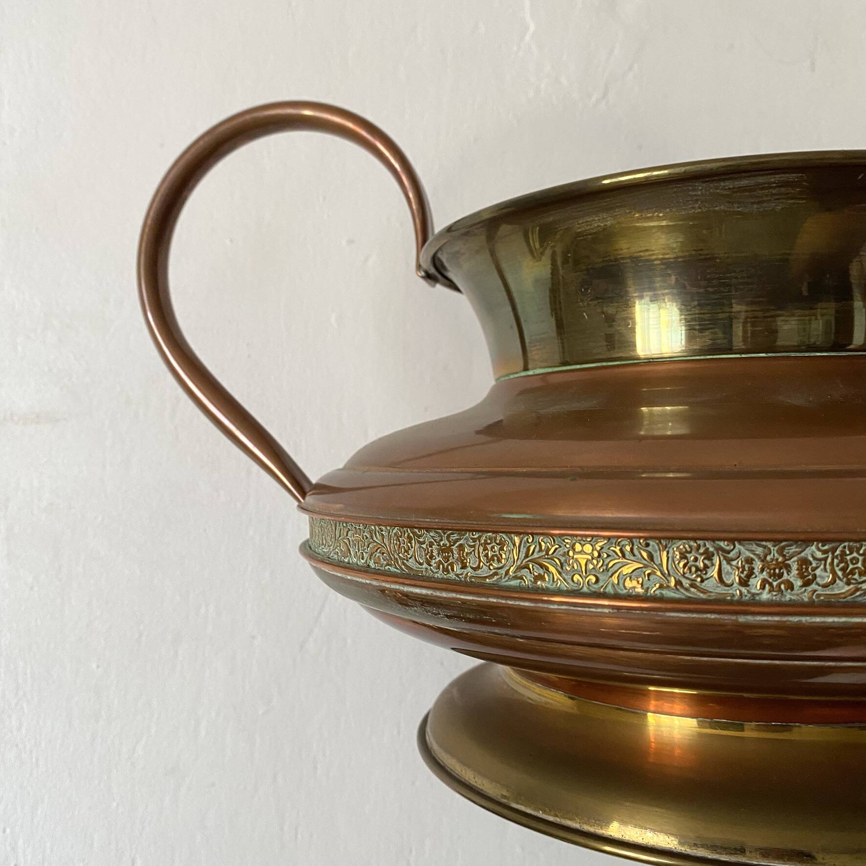 Large amphora or vintage planter in copper and brass