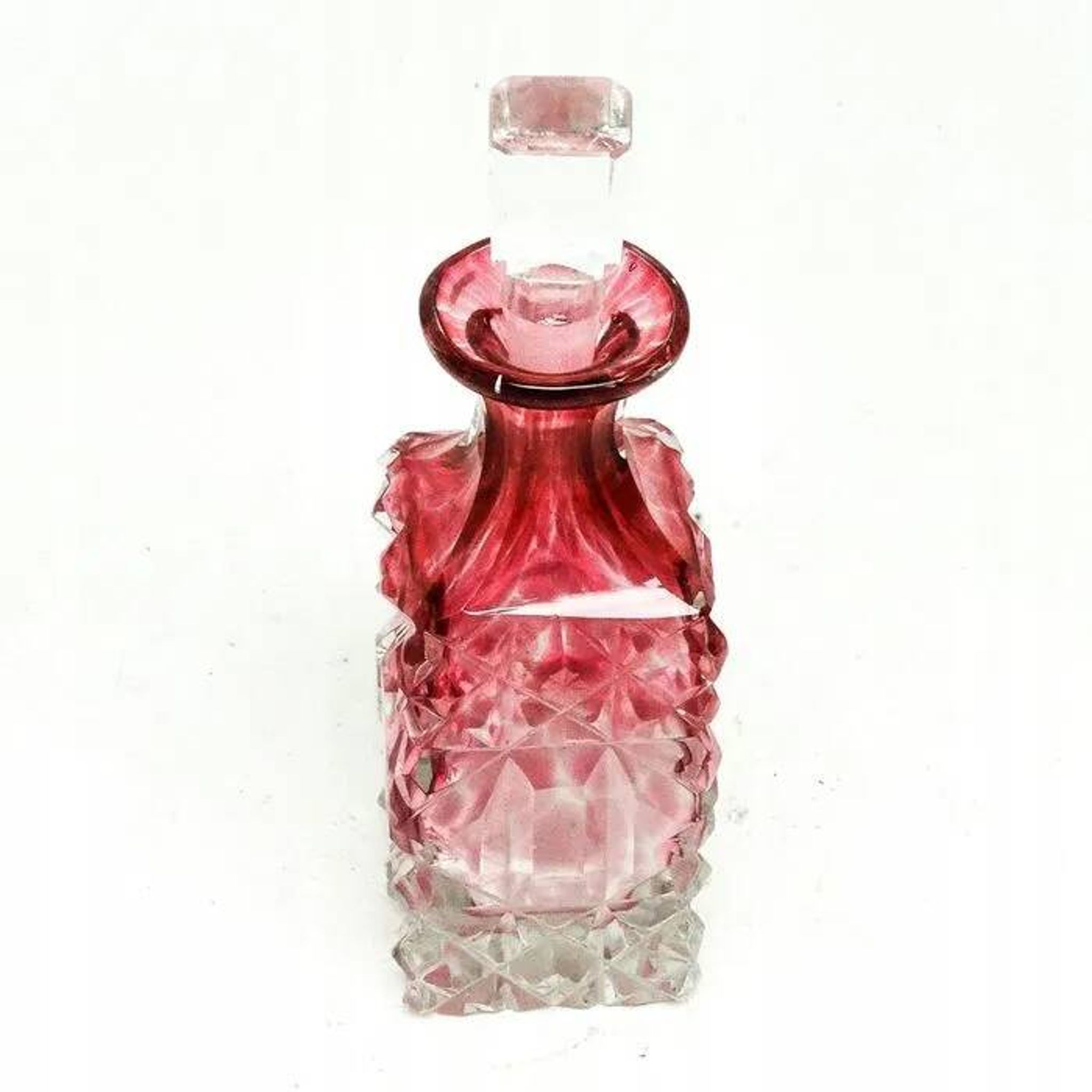 N2K decanter in Art Nouveau style