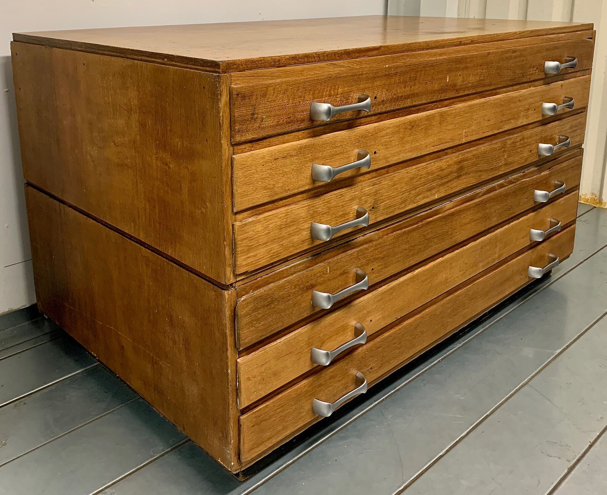 Artist's plan chest