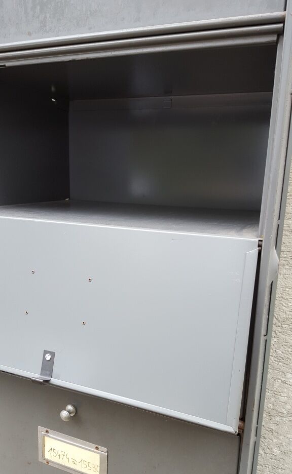 Column 10 valve roneo cabinet