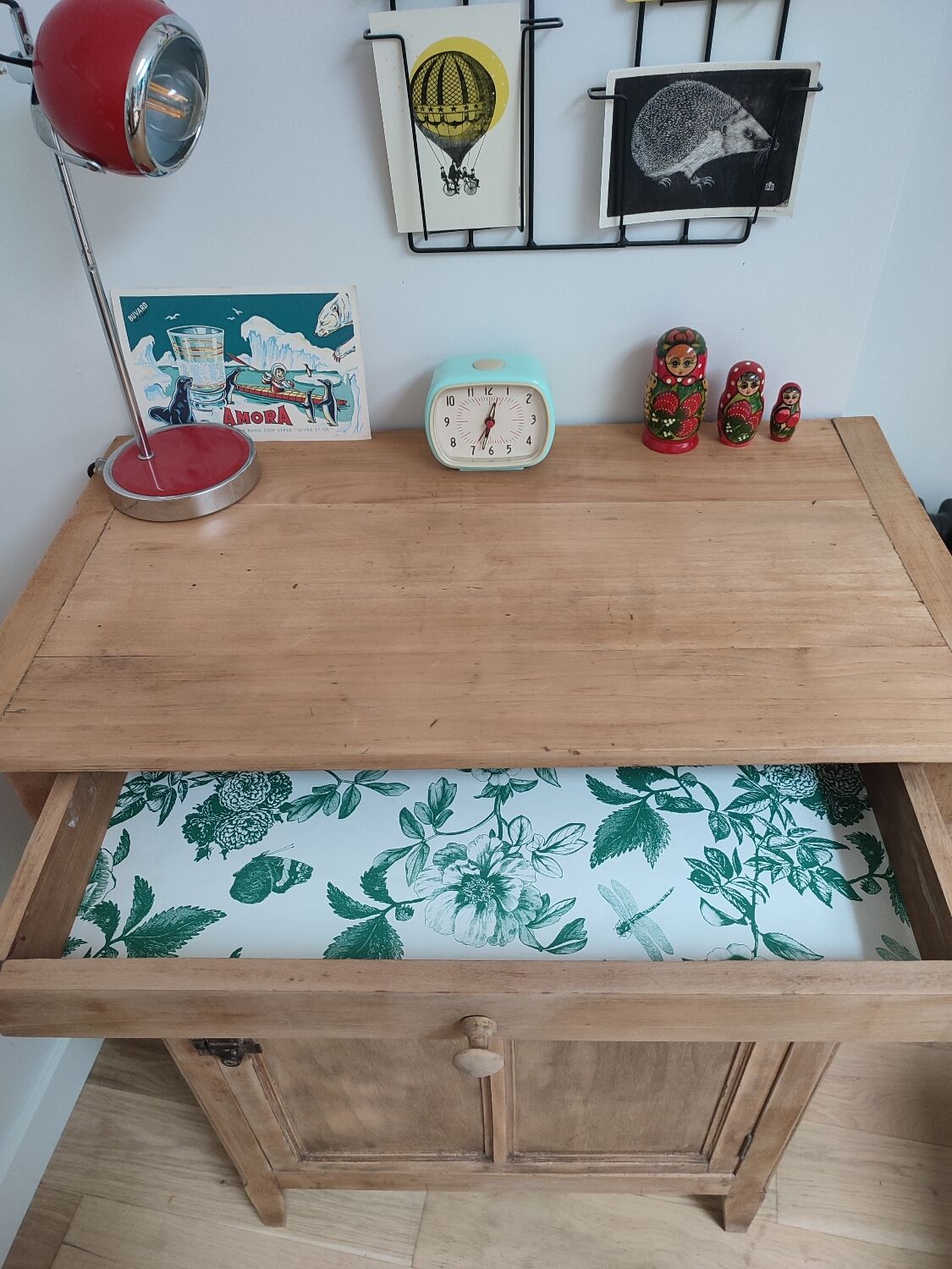 Jam maker or Parisian buffet