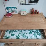 Jam maker or Parisian buffet