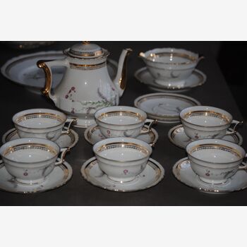 Old coffee service, year 1958 with 17 pieces