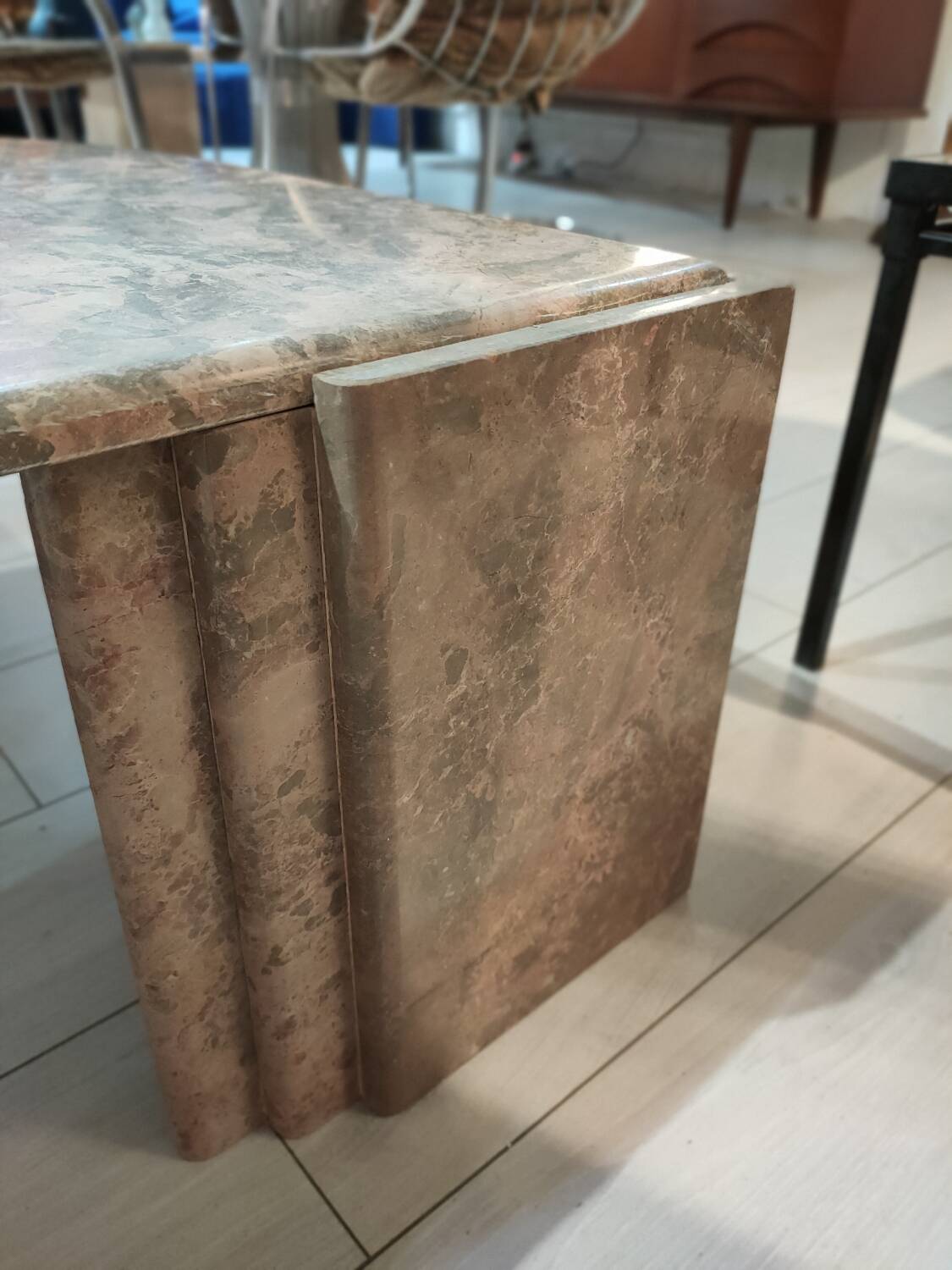 Marble coffee table, old pink water drop shape