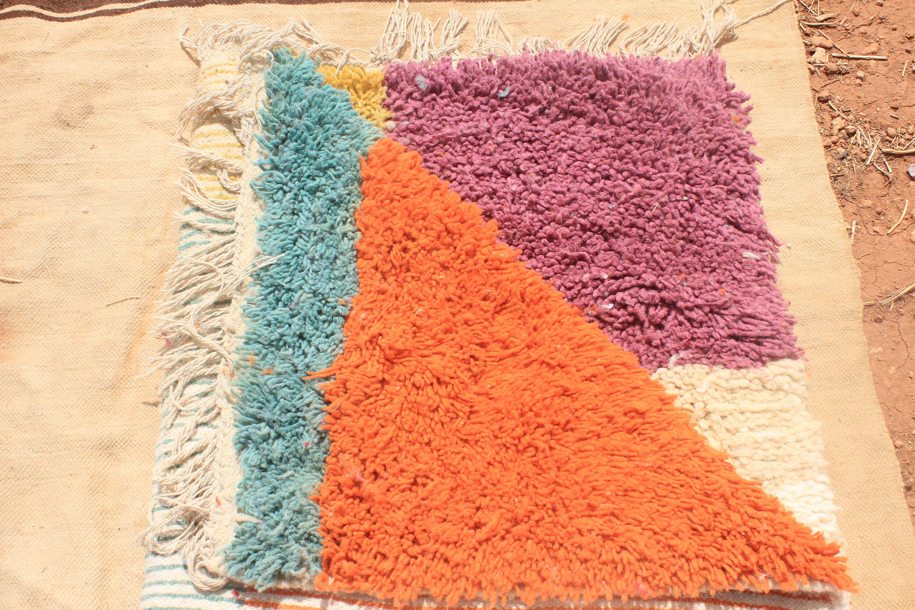 Handmade pure wool Moroccan rug 2.5x1.5 m