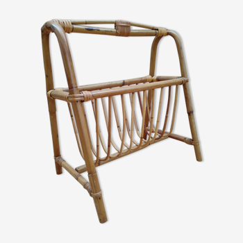 Rattan magazine holder