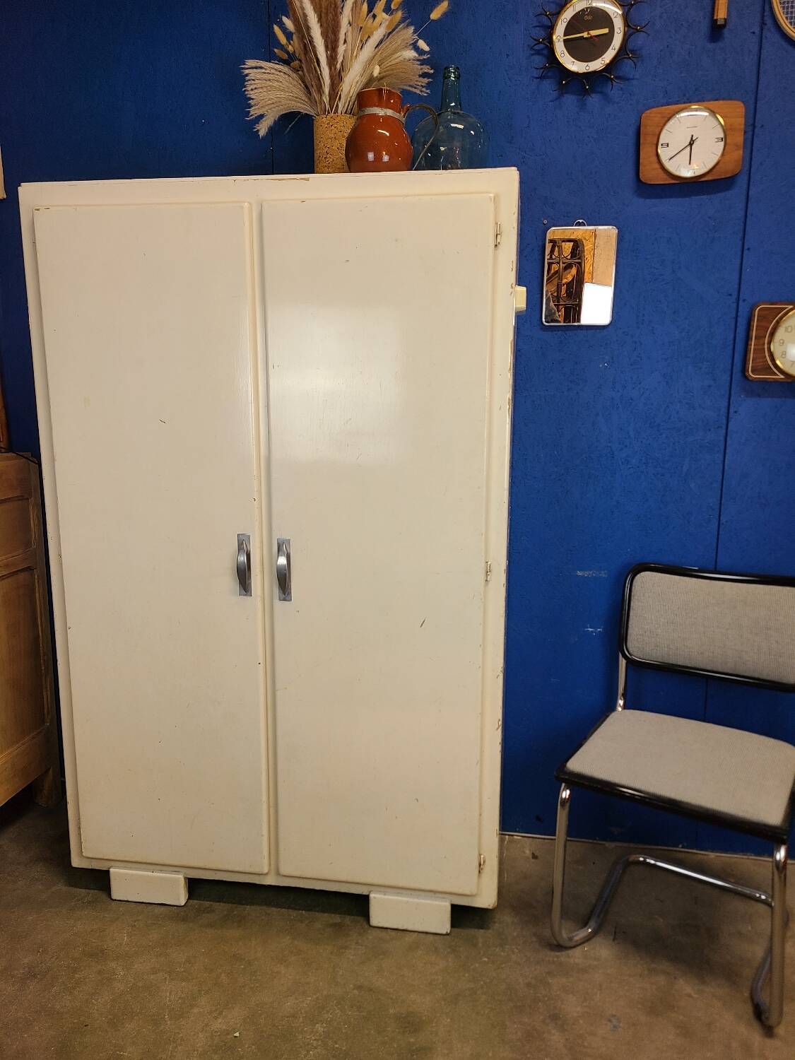 Vintage Mado cupboard 1950