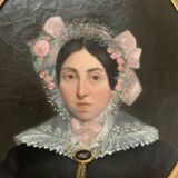Oil on canvas Pair of portraits in gilded oval frames, 19th century