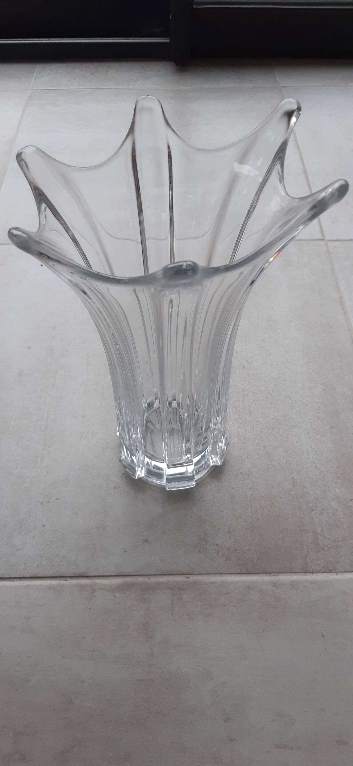 Crystal vase vannes france