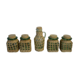 Set of 4 pots and 1 decanter with caps and braiding