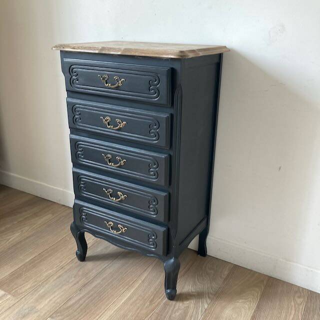 Chiffonnier vintage en bois peint en noir