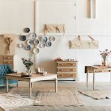 Blue velvet toad bench