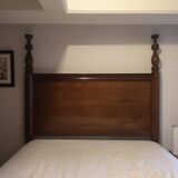 Authentic colonial bed