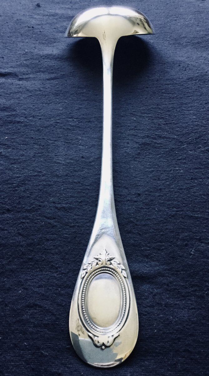 Louche en argent « hénin et fils »