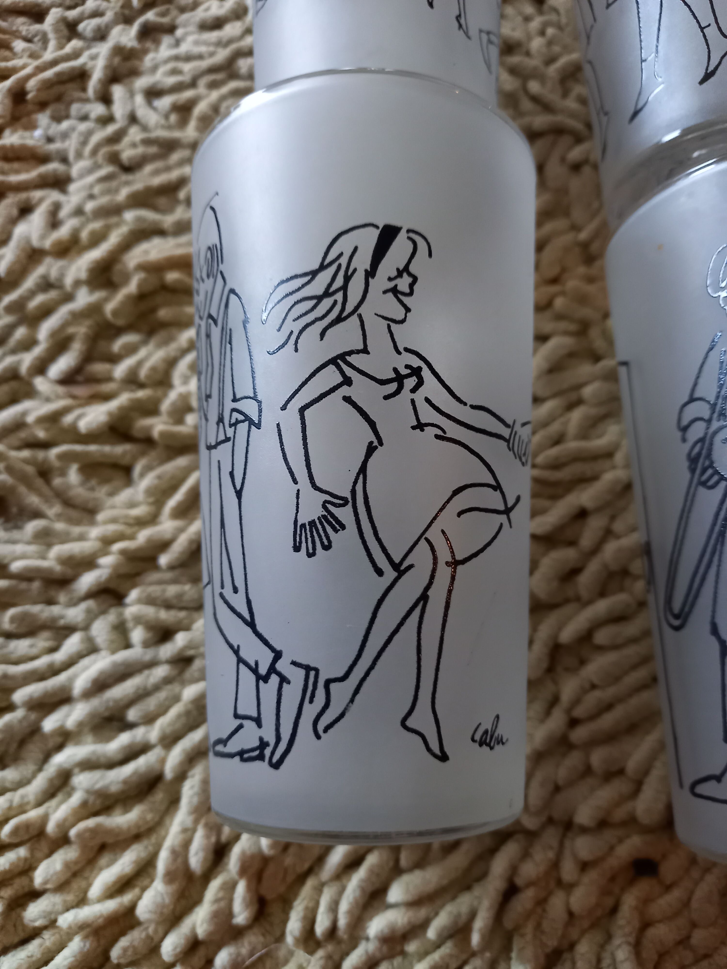 6 glasses illustrated by Cabu