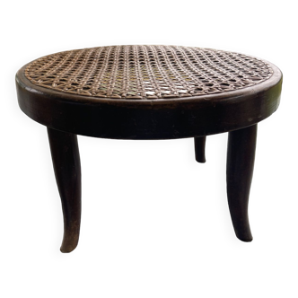 Round cane footrest