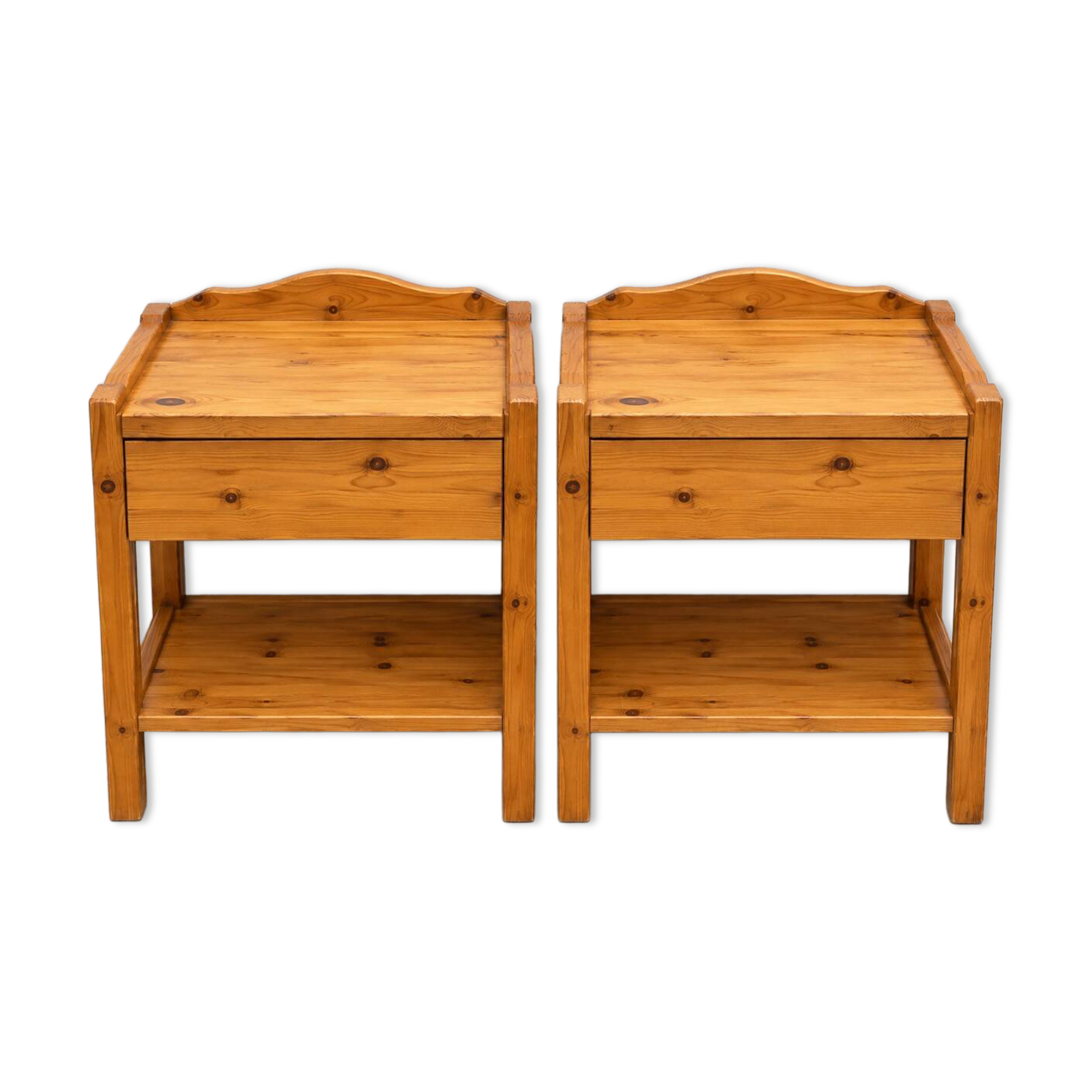 2 tables de chevet vintage en bois