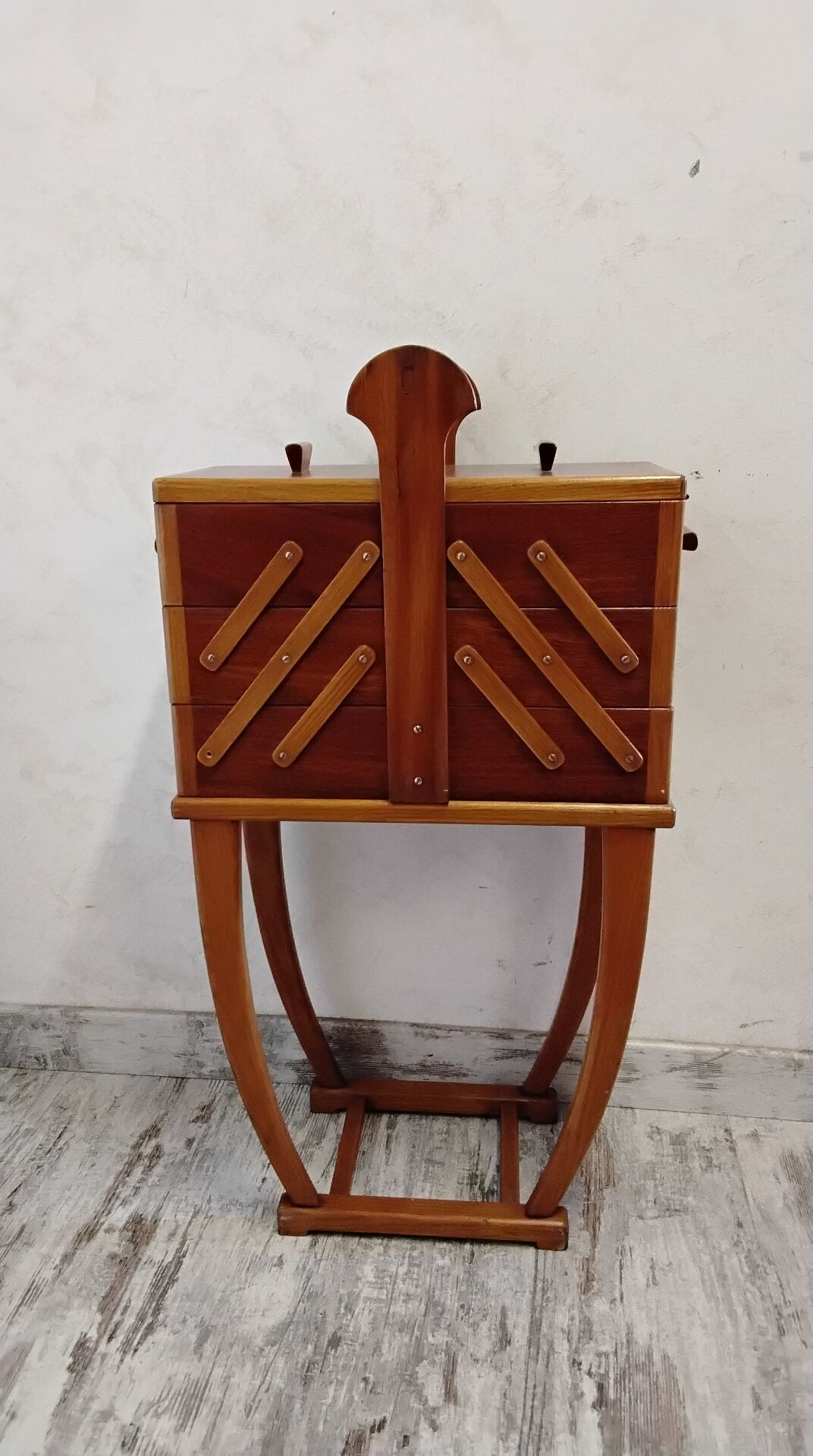 Art Deco Worker