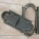 Cast iron umbrella holder