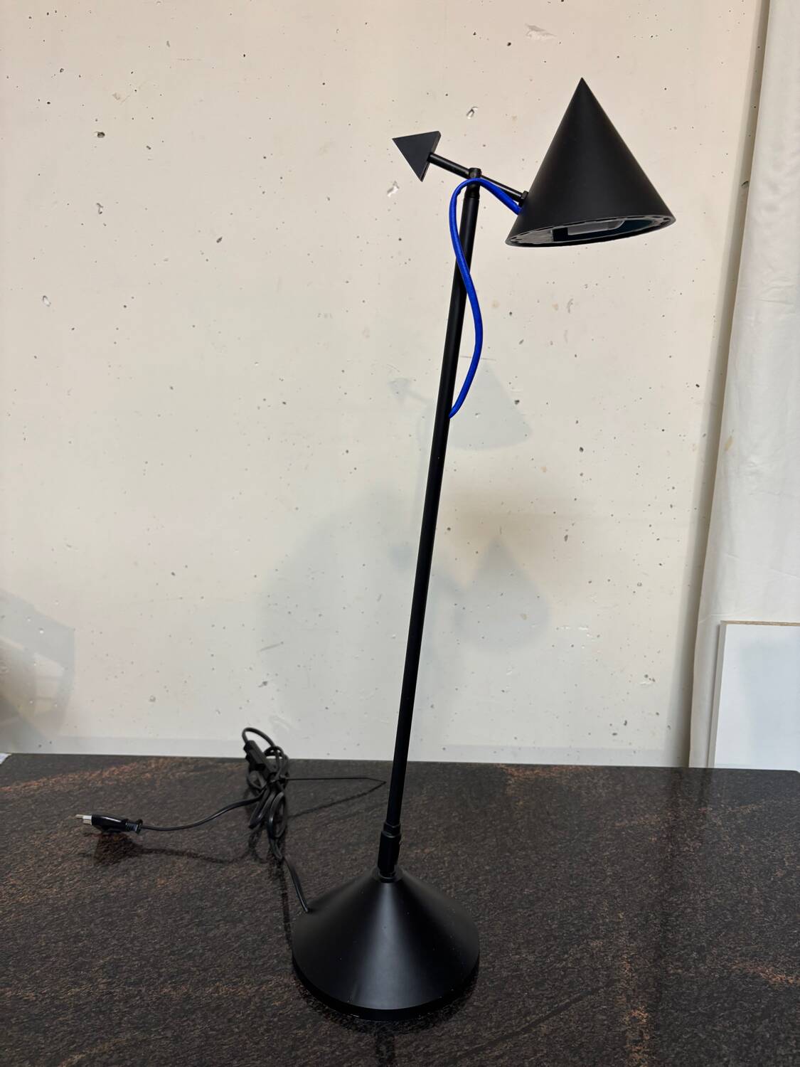 Lampe géométrique 1980