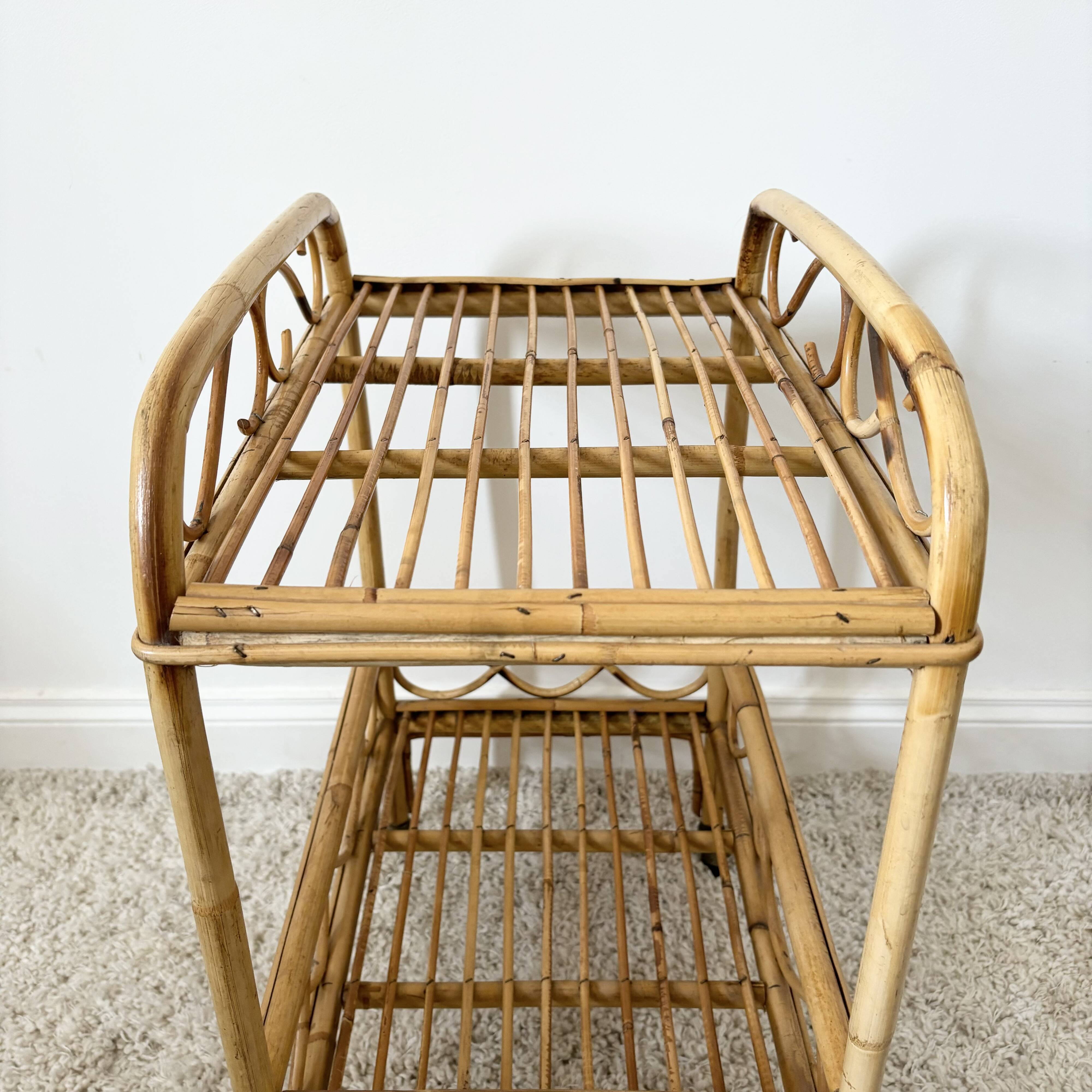 Vintage rattan server