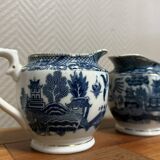 pair of English porcelain jugs with Asian decorations