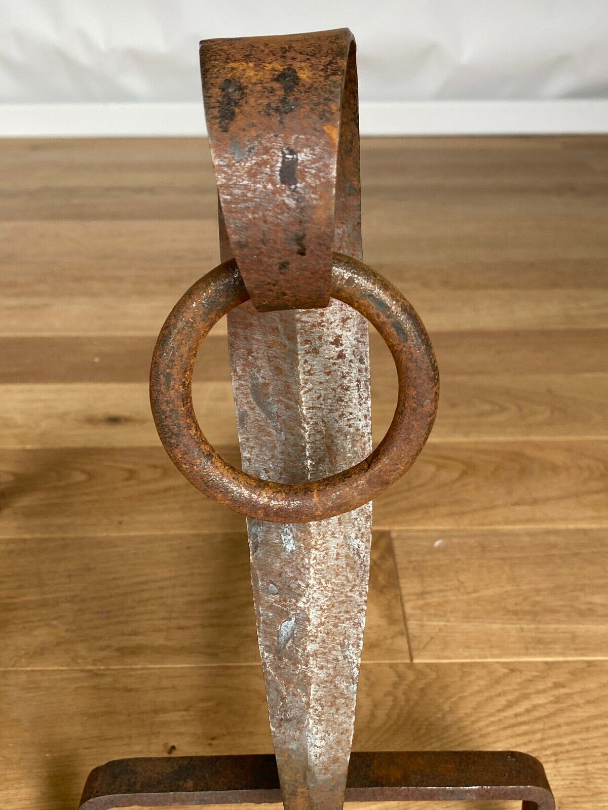 Pair of snake chenets and brutalist rings 1970 raw metal