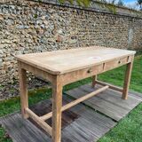 Farmhouse table with 2 drawers in solid beech