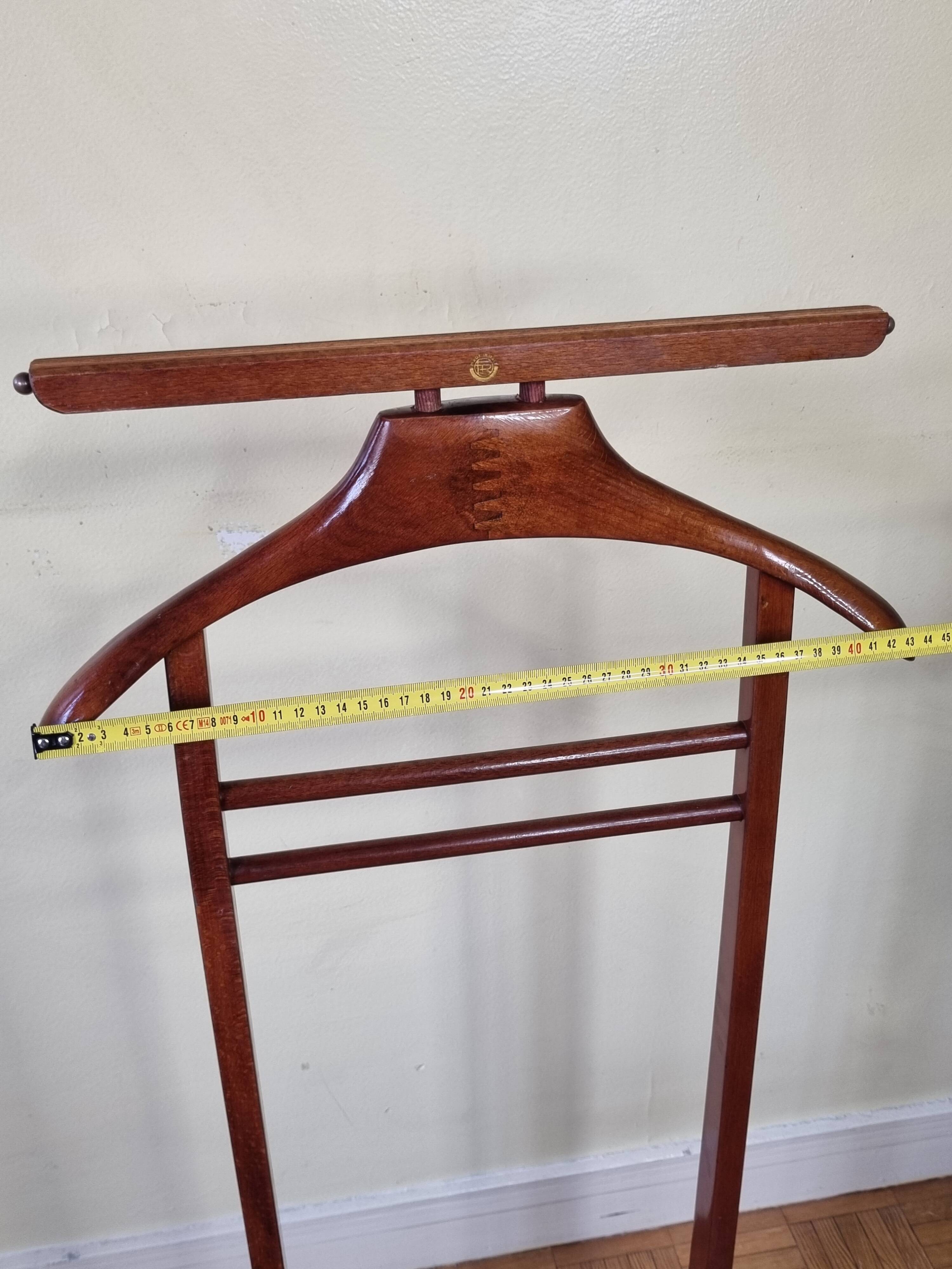 Fratelli Reguitti wooden valet, 1950s, 104 cm