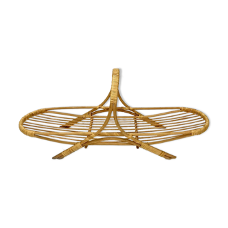 Small wicker cut and retro bohemian raffia