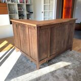 Vintage wooden corner shelf – chic country style