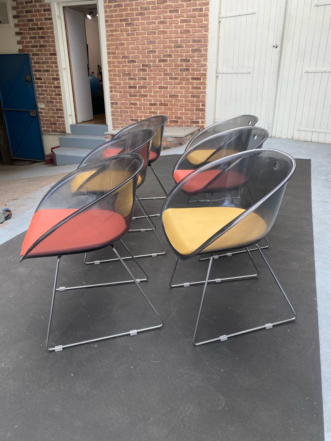 Set of 6 Italian chairs