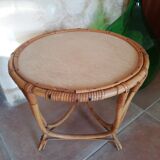 Rattan pedestal table
