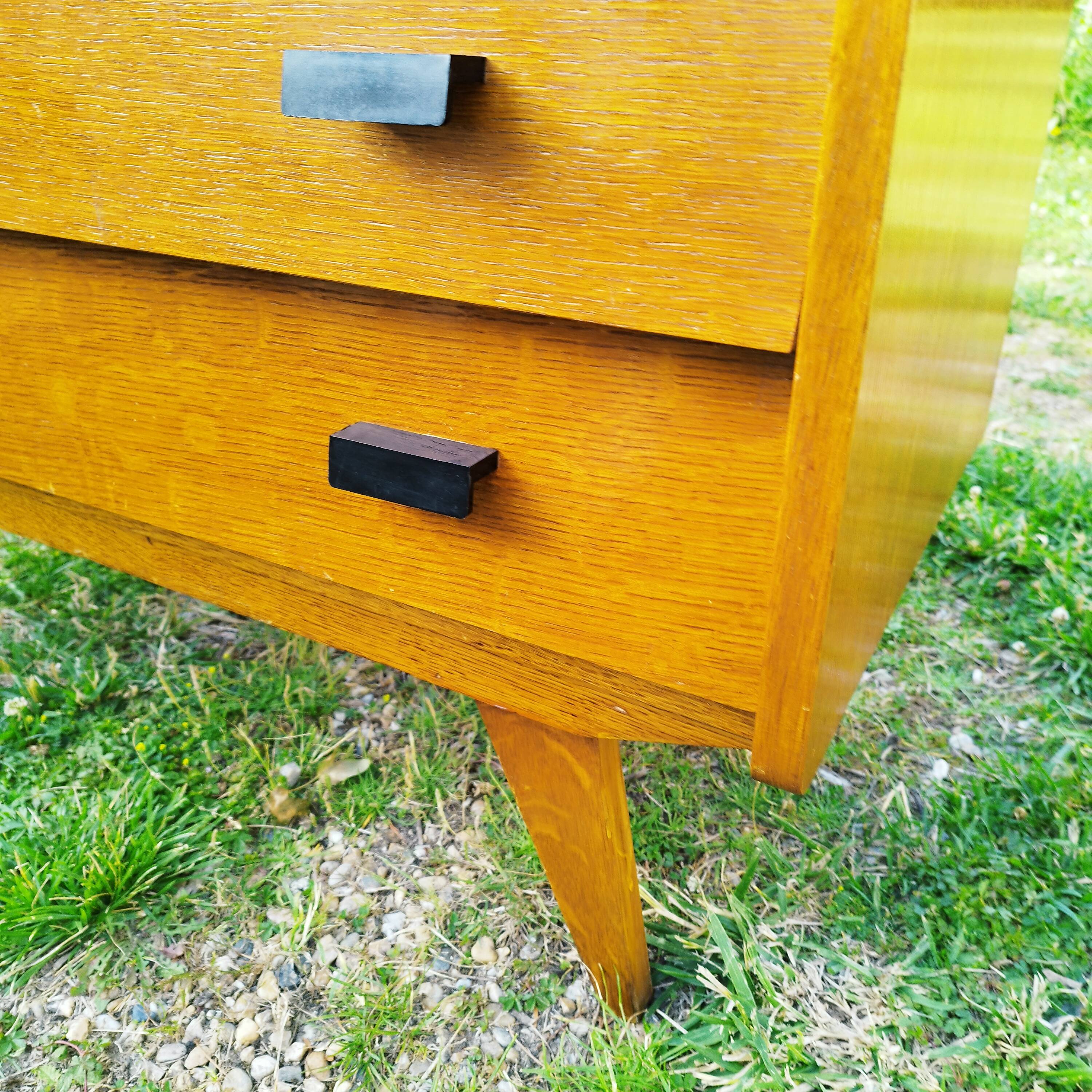 Vintage chest of drawers