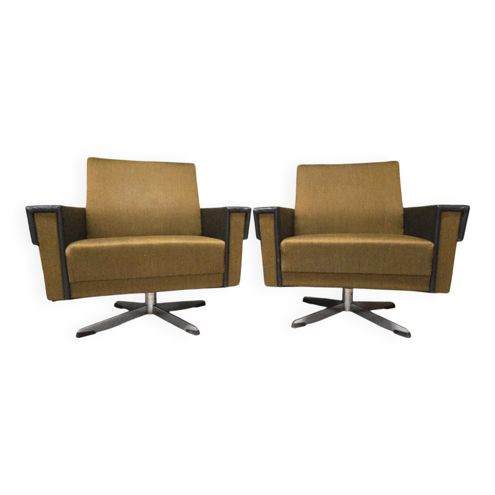 Paire de fauteuils 1970 pivotants