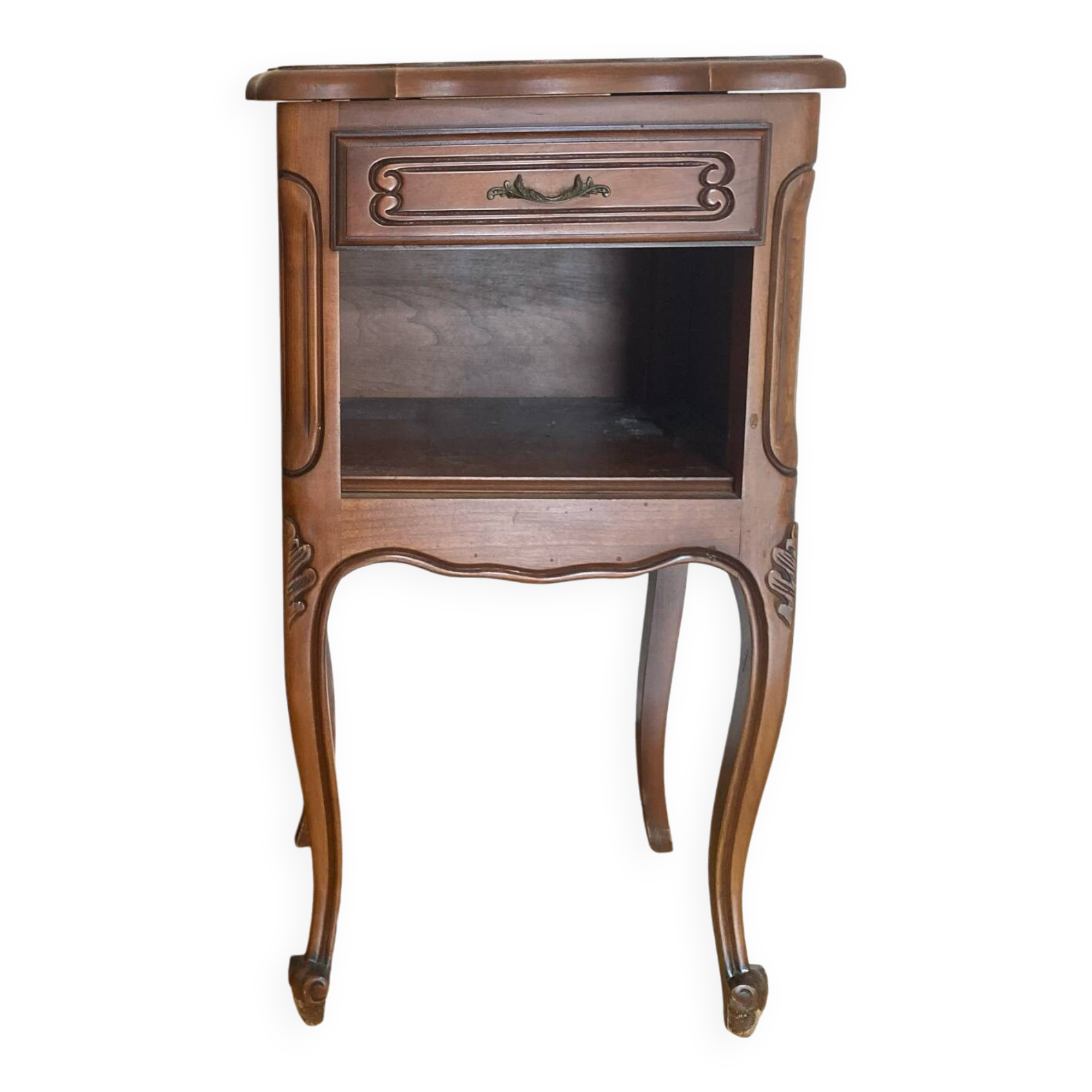 Bedside table