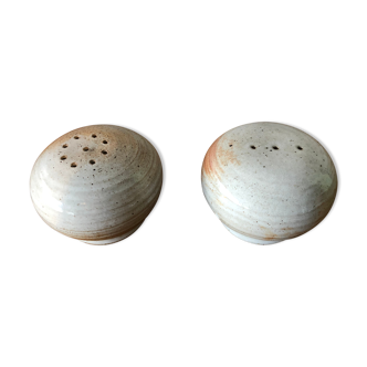 Sandstone salt and pepper