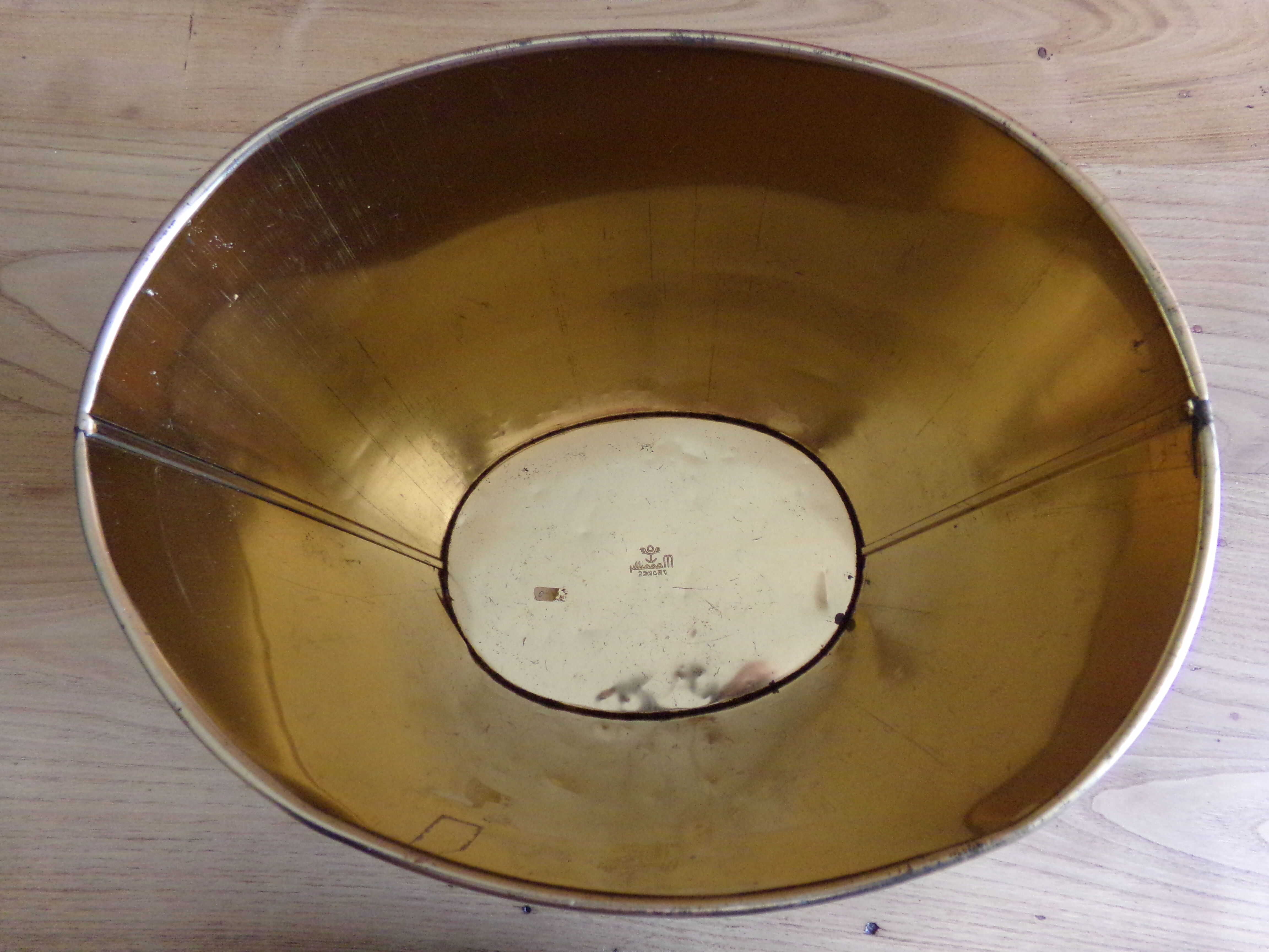 Massilly vintage sheet metal paper basket