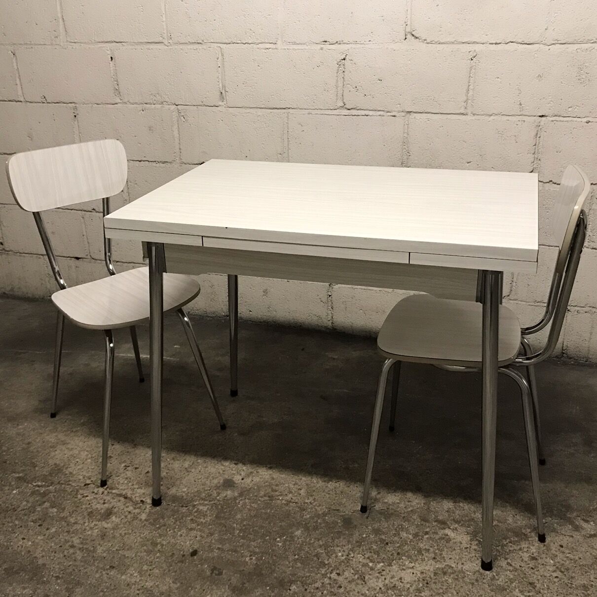 Gray strillee white formica table with 2 chairs 60s