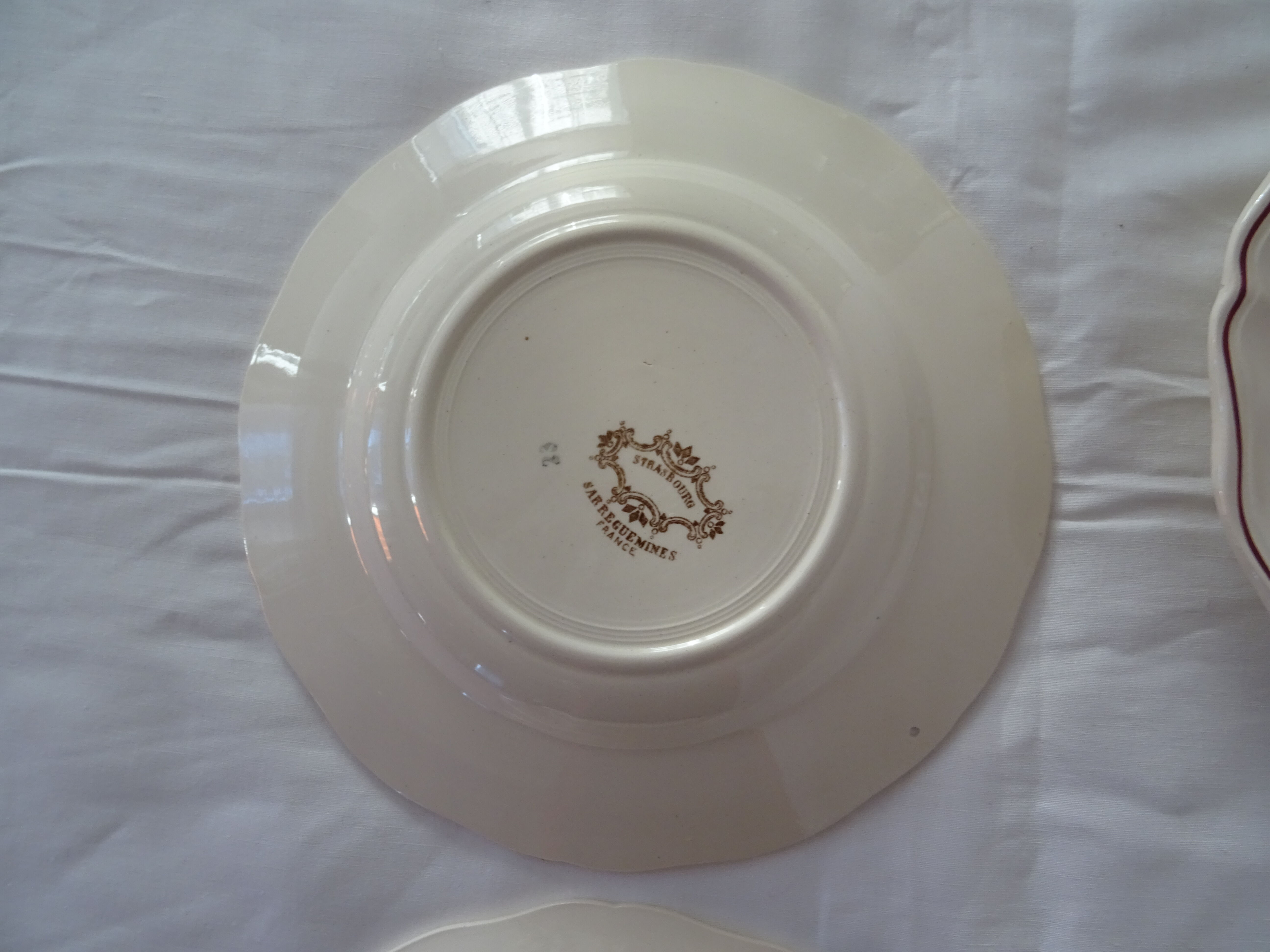 4 plates sarreguemines, hollow faience flowers strasbourg