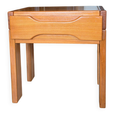 Table de chevet en orme massif – Maison Regain