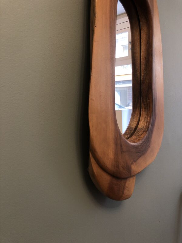 Miroir ovale sculpté en bois d’olivier 1960 - 30x54cm