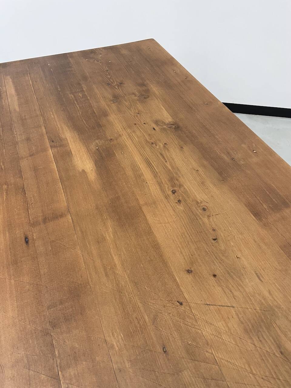 Pine farmhouse table 160 x 110 cm