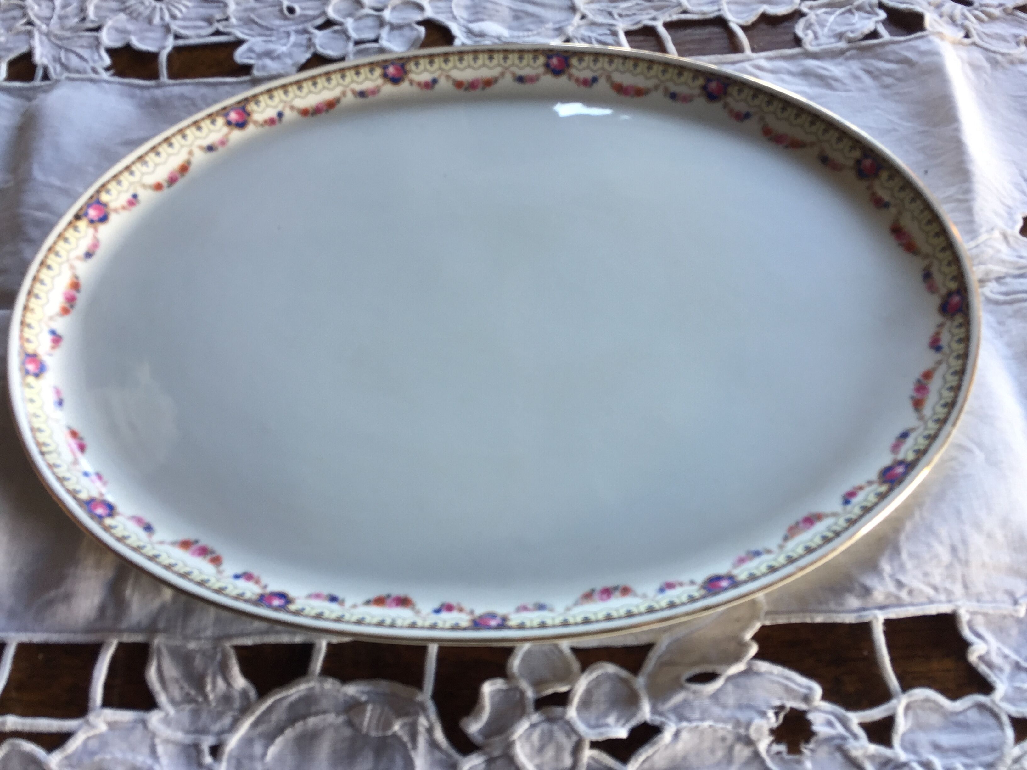 Oval porcelain dish with flower decoration