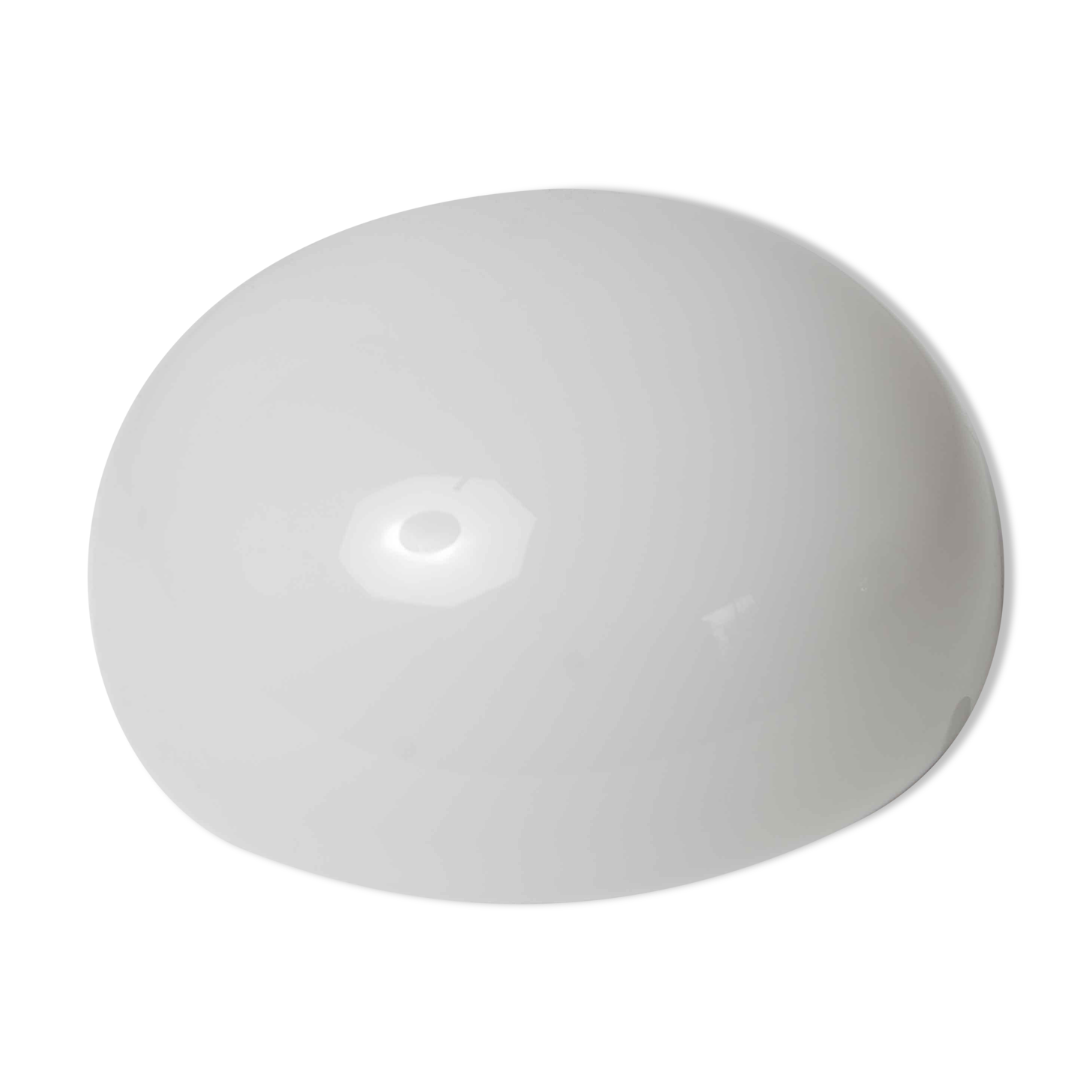 Celling in white opaline