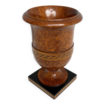 Grand Tour urn with pedestal made of veined beech, inlays, England, 19th century