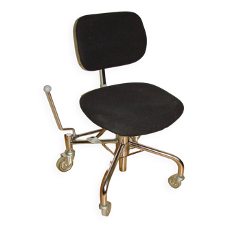 Vela swivel chair, 1990s.